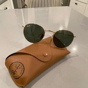 Like New Ray-Ban RB 3447 men’s women’s gold frame sunglasses & case